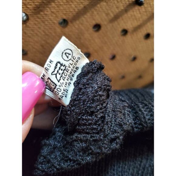 Sequence Women's Solid Black 100% Acrylic Long Sleeve Top & Skirt 2 Piece Suit 8 - Picture 10 of 10